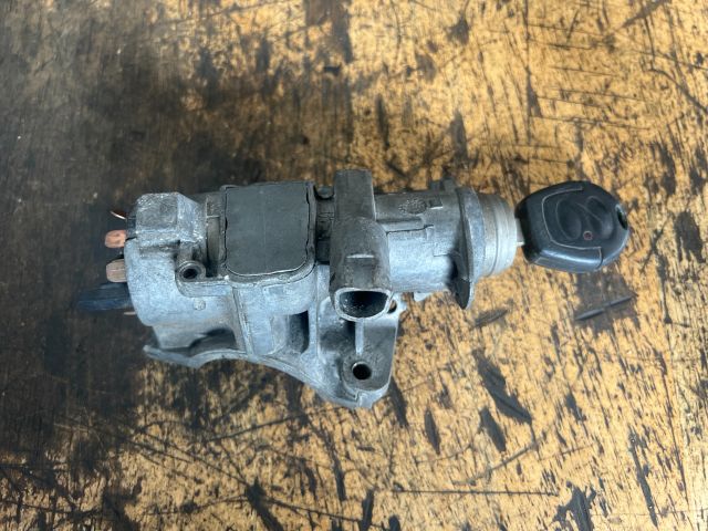 bontott FORD GALAXY Gyújtáskapcsoló Házzal