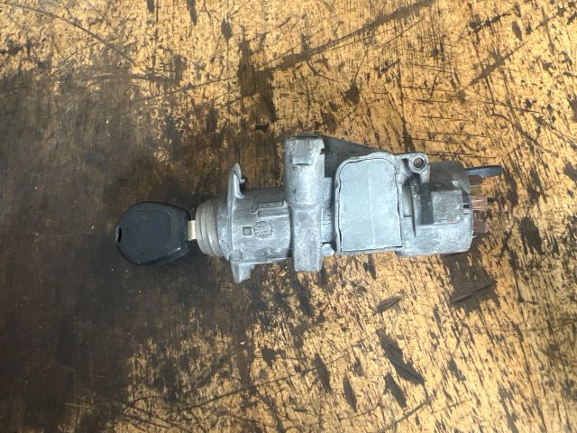 bontott FORD GALAXY Gyújtáskapcsoló Házzal