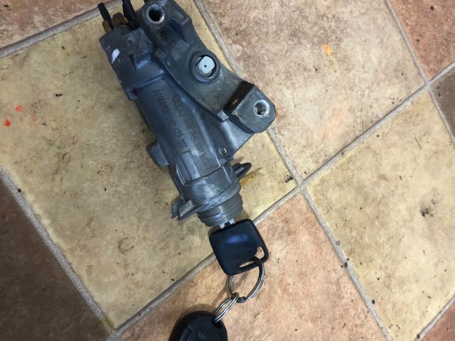 bontott FORD GALAXY Gyújtáskapcsoló Házzal