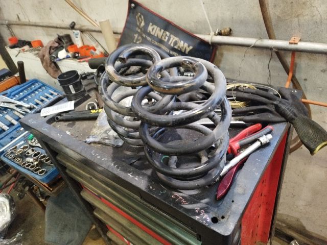 bontott FORD GALAXY Hátsó Rugó Pár