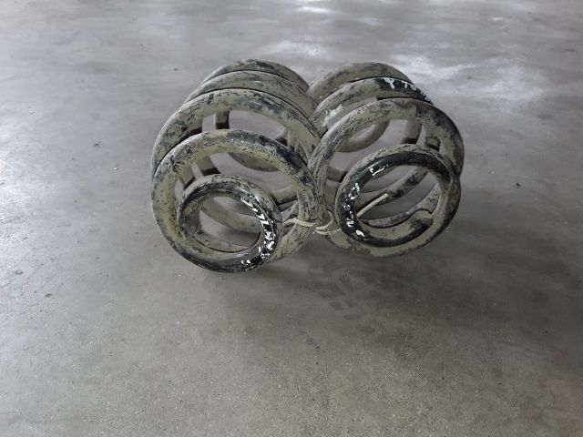 bontott FORD GALAXY Hátsó Rugó Pár