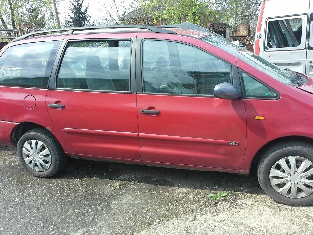 bontott FORD GALAXY Homlokfal (Üres lemez)