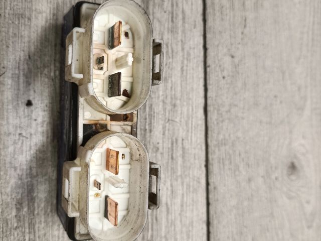 bontott FORD GALAXY Hűtőventilátor Relé