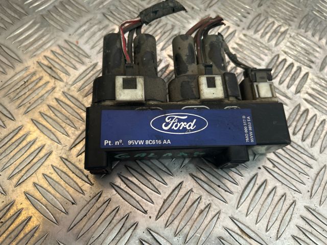 bontott FORD GALAXY Hűtőventilátor Relé