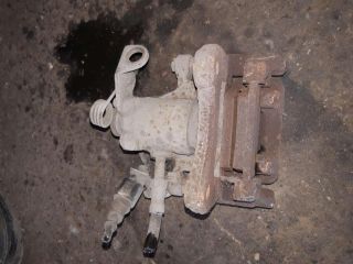 bontott FORD GALAXY Jobb hátsó Féknyereg Munkahengerrel