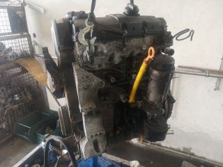 bontott FORD GALAXY Motor (Fűzött blokk hengerfejjel)