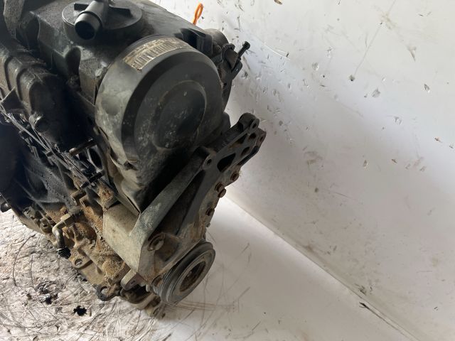 bontott FORD GALAXY Motor (Fűzött blokk hengerfejjel)