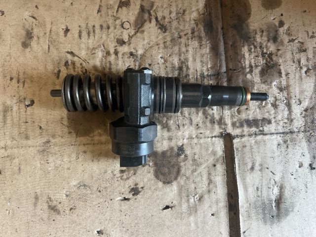 bontott FORD GALAXY Porlasztó (1 db)