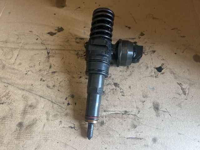 bontott FORD GALAXY Porlasztó (1 db)