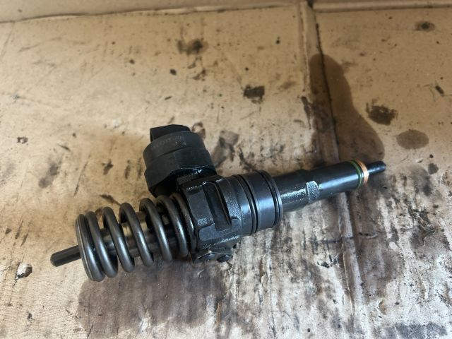 bontott FORD GALAXY Porlasztó (1 db)