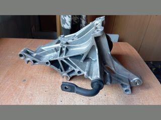 bontott FORD GALAXY Szervó Tartó Bak Szíjfeszítővel