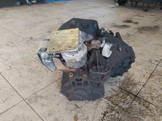 bontott FORD GALAXY Váltó (Mechanikus)