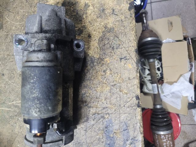 bontott FORD GALAXY Önindító