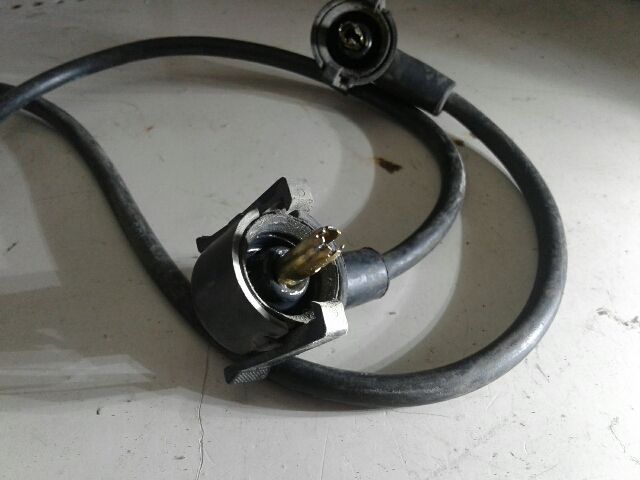 bontott FORD GALAXY Gyújtáselosztó és Gyertya Kábel