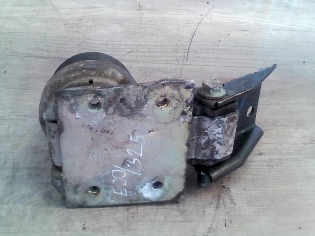 bontott FORD GALAXY Motor Tartó Bak (Fém)