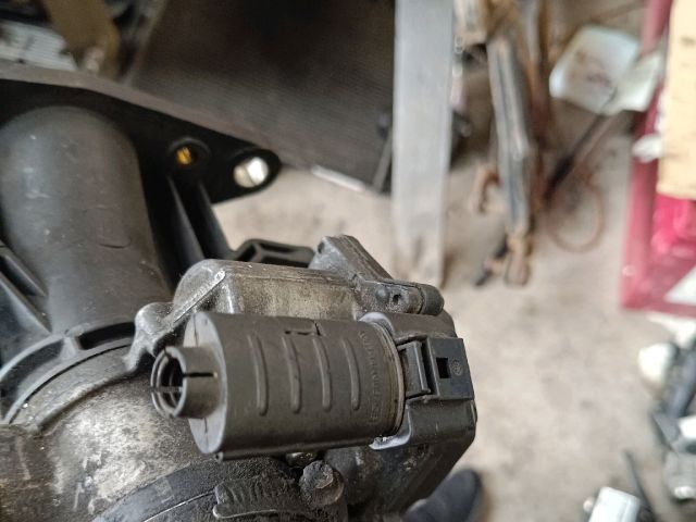 bontott FORD GALAXY Fojtószelep (Elektromos)