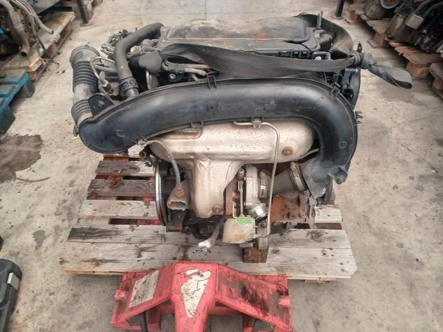 bontott FORD GALAXY Motor (Fűzött blokk hengerfejjel)