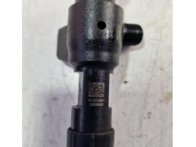 bontott FORD GALAXY Porlasztó (1 db)