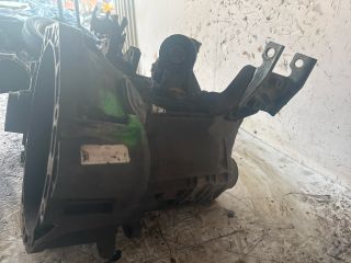 bontott FORD GALAXY Váltó (Mechanikus)