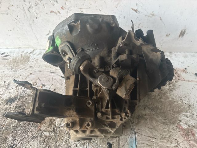 bontott FORD GALAXY Váltó (Mechanikus)