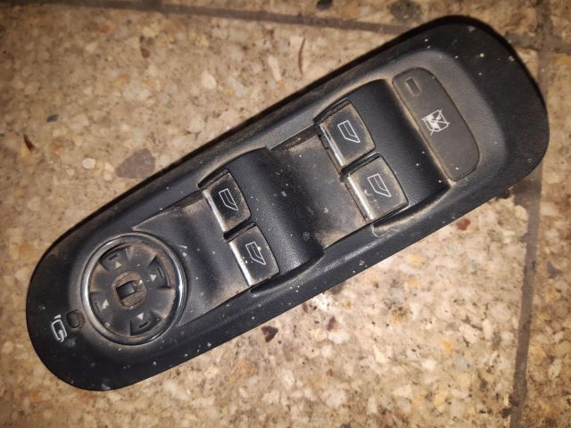 bontott FORD GALAXY Ablakemelő és Tükör Kapcsoló