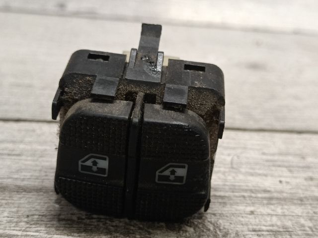 bontott FORD GALAXY Ablakemelő Kapcsoló Négyes / Kettes