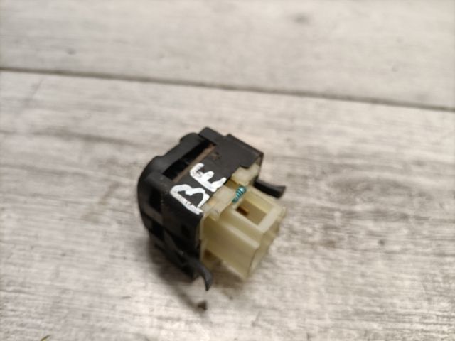 bontott FORD GALAXY Ablakemelő Kapcsoló Négyes / Kettes