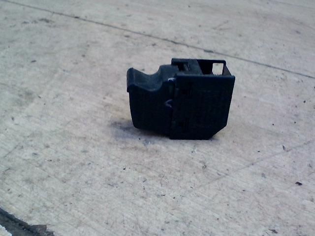 bontott FORD GALAXY Ablakemelő Kapcsoló (Pozíciófüggetlen)