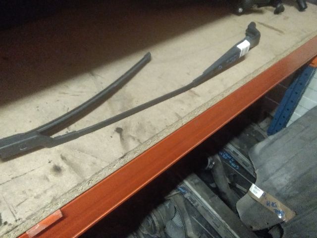 bontott FORD GALAXY Bal első Ablaktörlő Kar