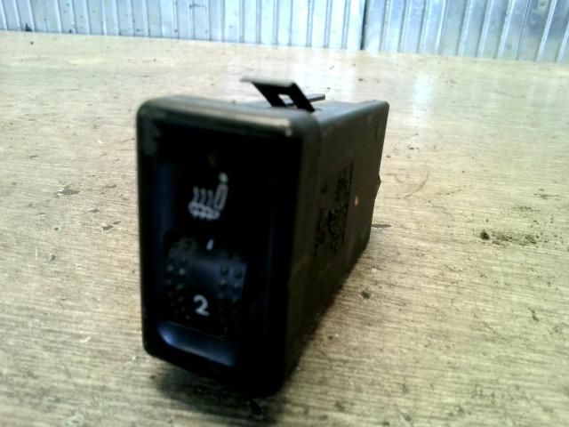 bontott FORD GALAXY Bal első Ülésfűtés Kapcsoló