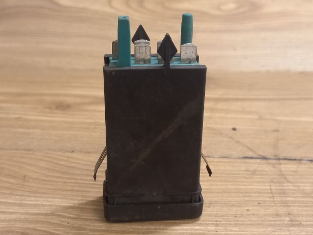 bontott FORD GALAXY Bal első Ülésfűtés Kapcsoló