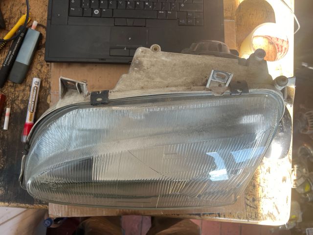 bontott FORD GALAXY Bal Fényszóró