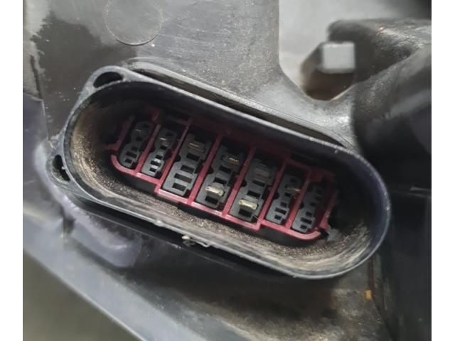 bontott FORD GALAXY Bal Fényszóró