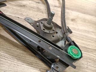 bontott FORD GALAXY Bal hátsó Ablakemelő Szerkezet (Mechanikus)