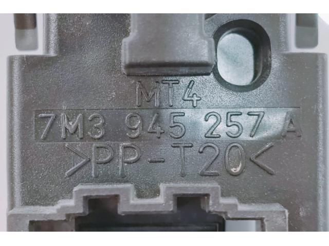 bontott FORD GALAXY Bal Hátsó Lámpa Foglalat