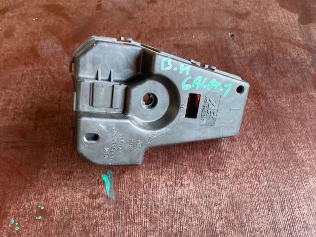 bontott FORD GALAXY Bal Hátsó Lámpa Foglalat