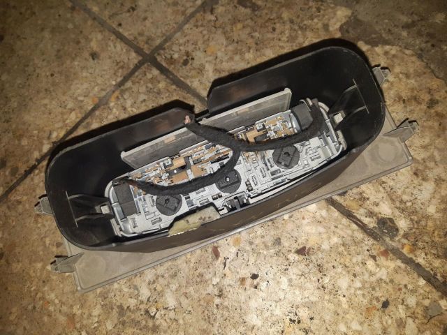 bontott FORD GALAXY Beltér Világítás Első