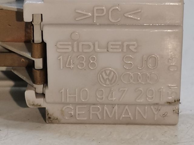 bontott FORD GALAXY Beltér Világítás Hátsó