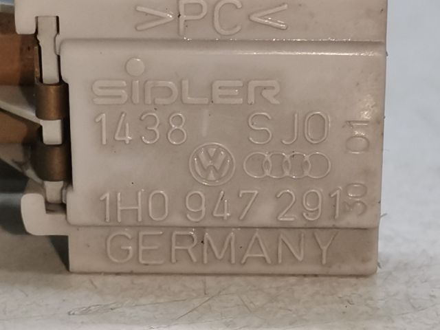 bontott FORD GALAXY Beltér Világítás Hátsó