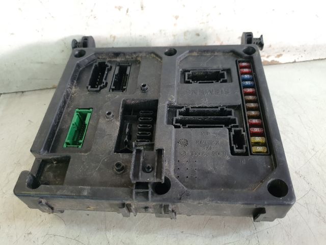 bontott FORD GALAXY Biztosítéktábla Motortér