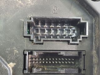 bontott FORD GALAXY Biztosítéktábla Motortér