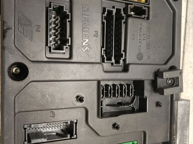 bontott FORD GALAXY Biztosítéktábla Utastér