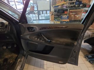 bontott FORD GALAXY Biztosítéktábla Utastér