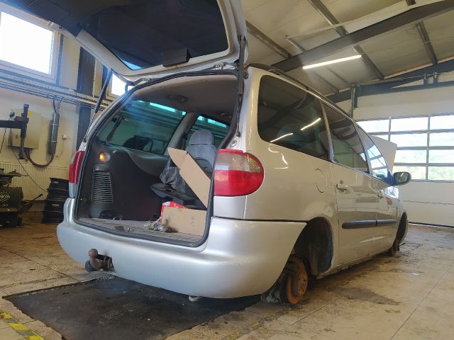 bontott FORD GALAXY Biztosítéktábla Utastér