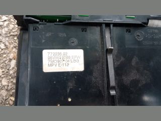 bontott FORD GALAXY Biztosítéktábla Utastér