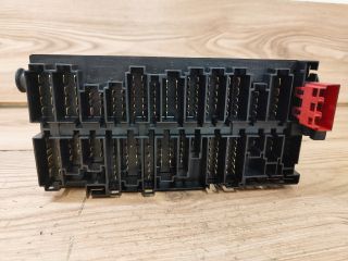 bontott FORD GALAXY Biztosítéktábla Utastér