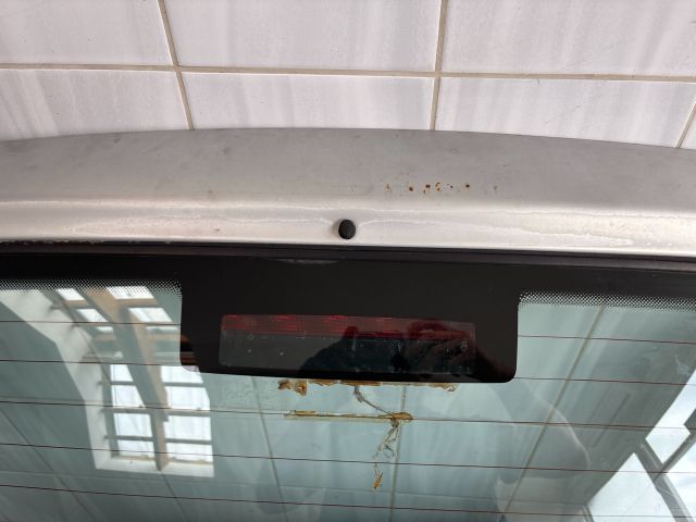 bontott FORD GALAXY Csomagtérajtó (Részeivel)