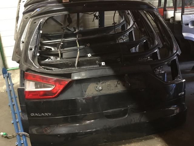 bontott FORD GALAXY Csomagtérajtó (Üres lemez)