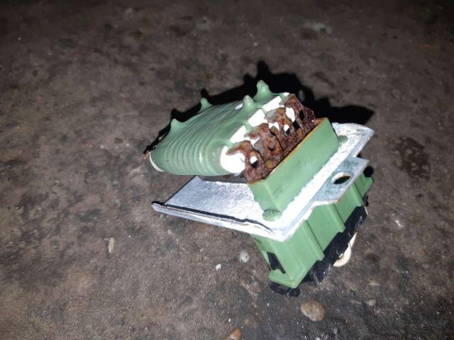 bontott FORD GALAXY Előtét Ellenállás Fűtőmotor