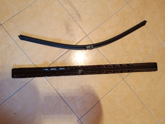 bontott FORD GALAXY Első Ablaktörlő Lapát Pár